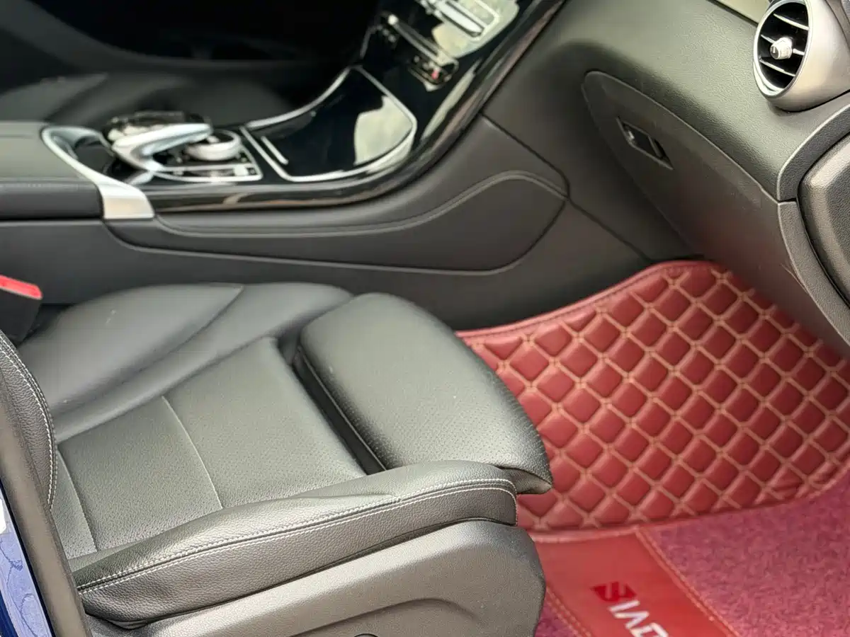 Mercedes-Benz GLC 2016 GLC 200 4MATIC фото 11