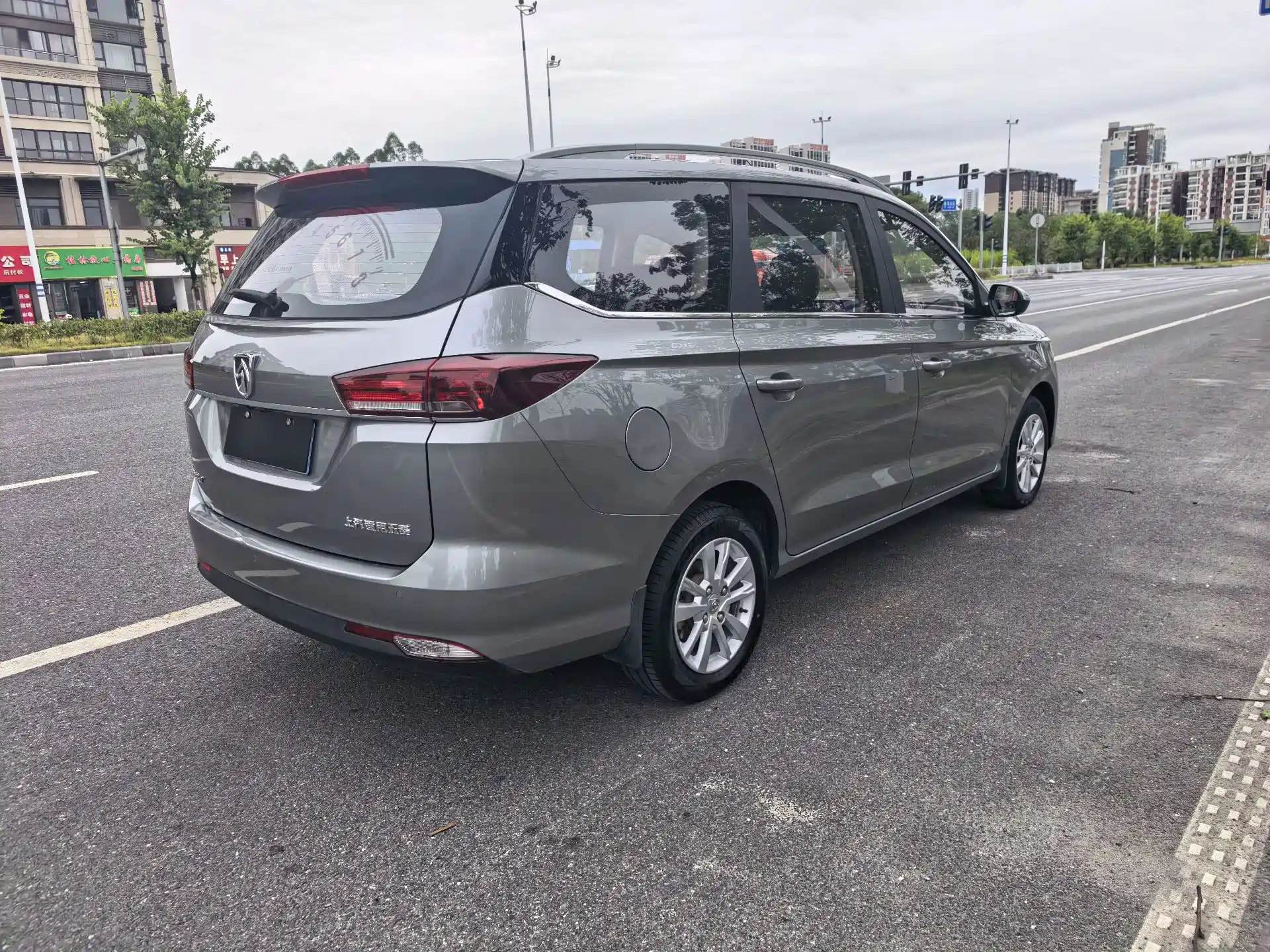 Фото 4 - Baojun 360