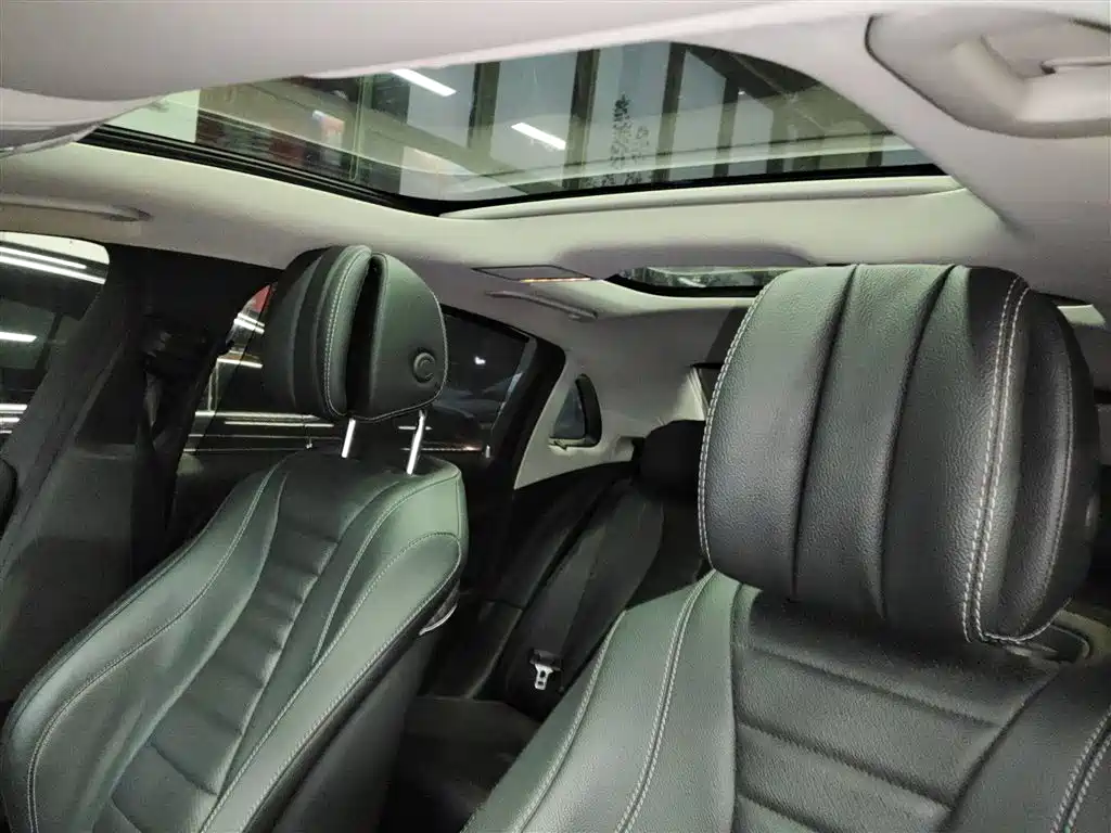 Mercedes-Benz E-Class 2021 E 300 L Sport Luxury Edition фото 18
