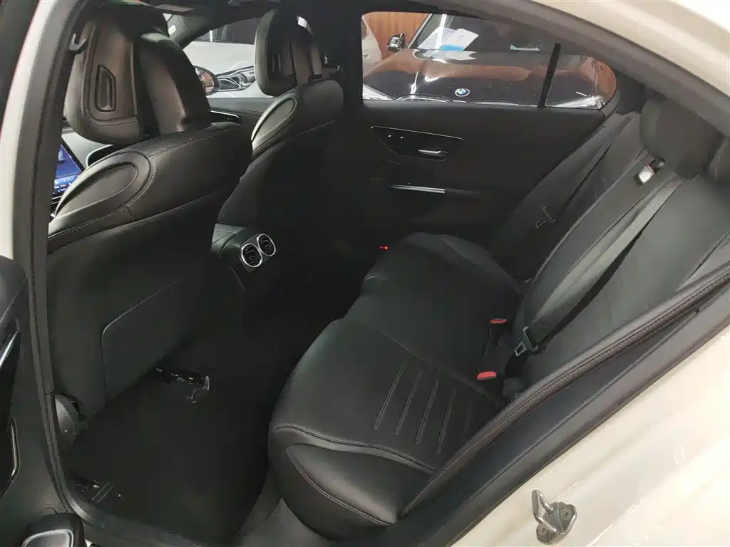 Mercedes-Benz C-Class 2022 C 200 L Sport Version фото 17