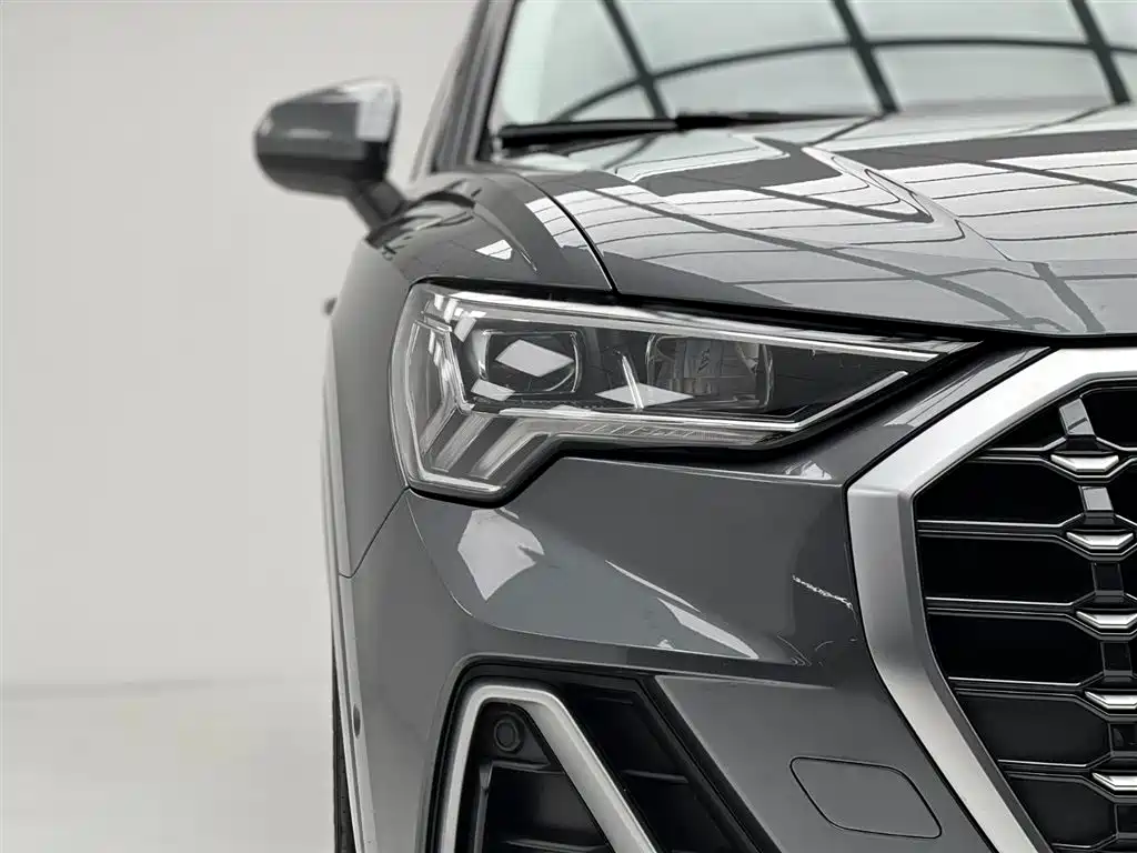 Audi Q3 2022 35 TFSI Fashion Dynamic фото 6
