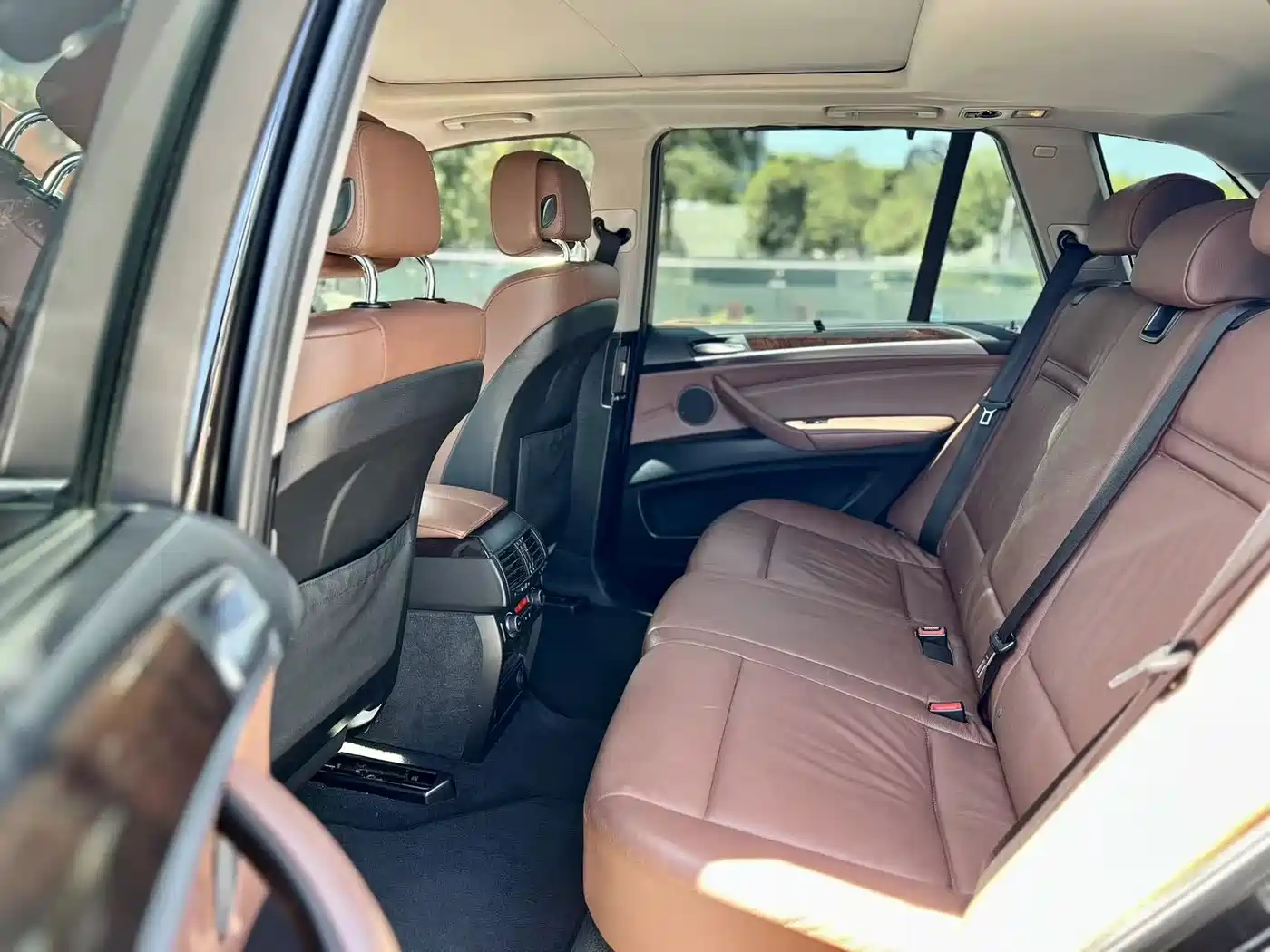 BMW X5 (Import) 2011 xDrive35i Luxury Edition фото 5