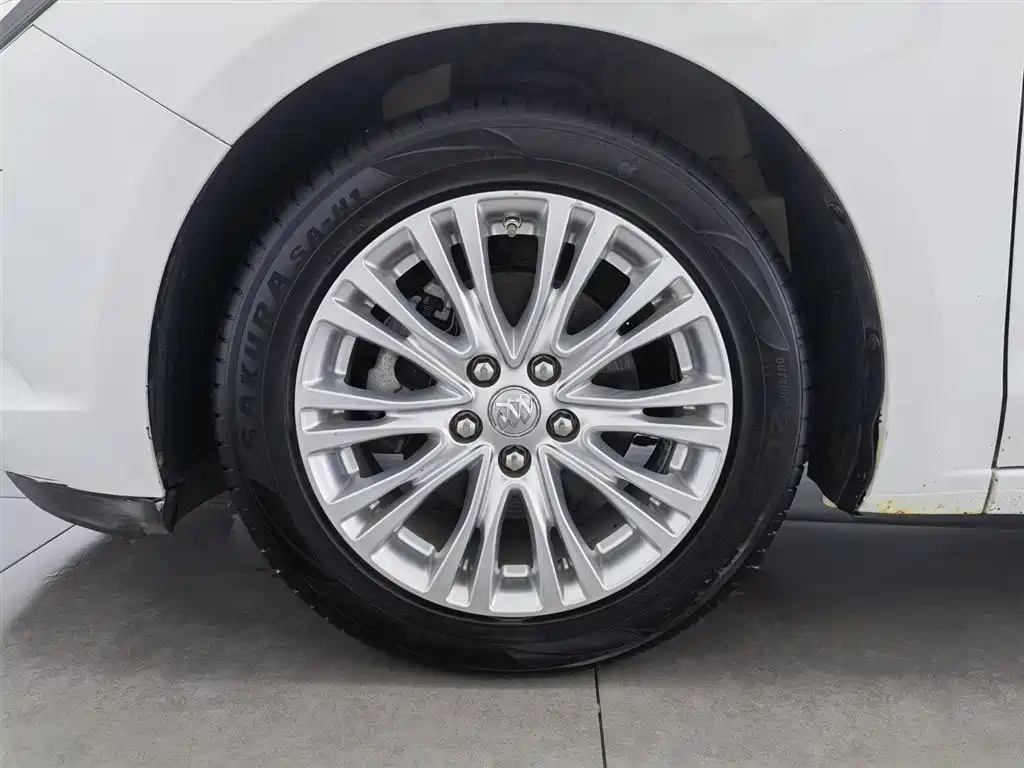 Buick Excelle 2016 15N Manual Elite фото 17