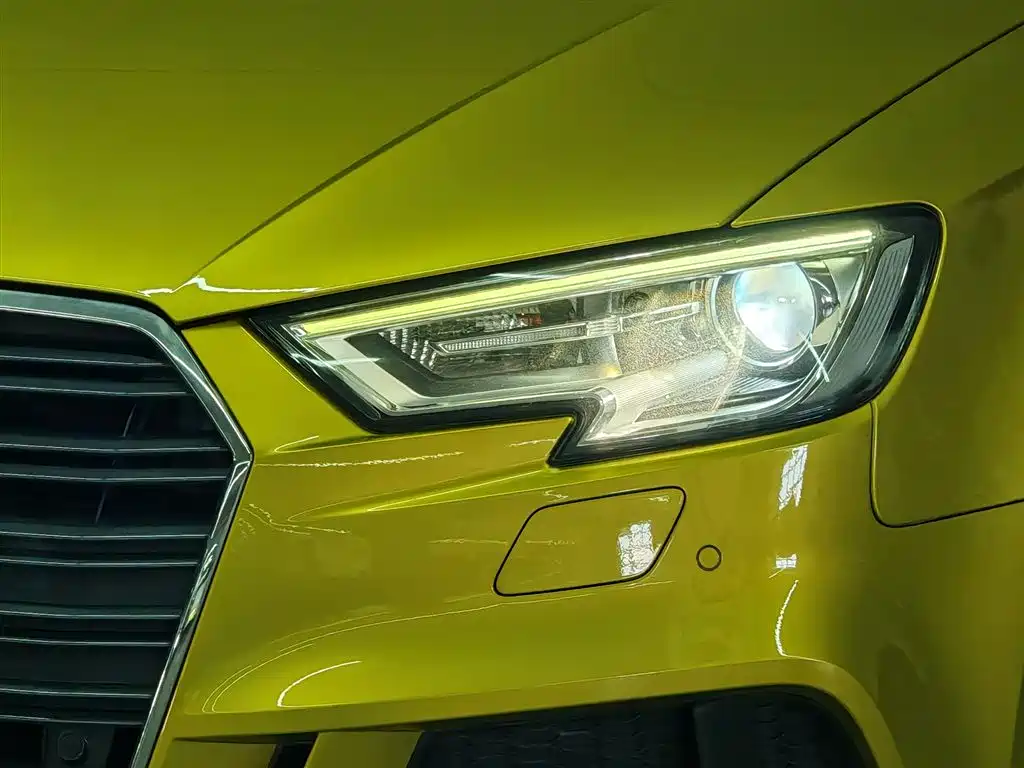 Audi A3 2018 30th Anniversary Sportback 35 TFSI Fashion фото 16