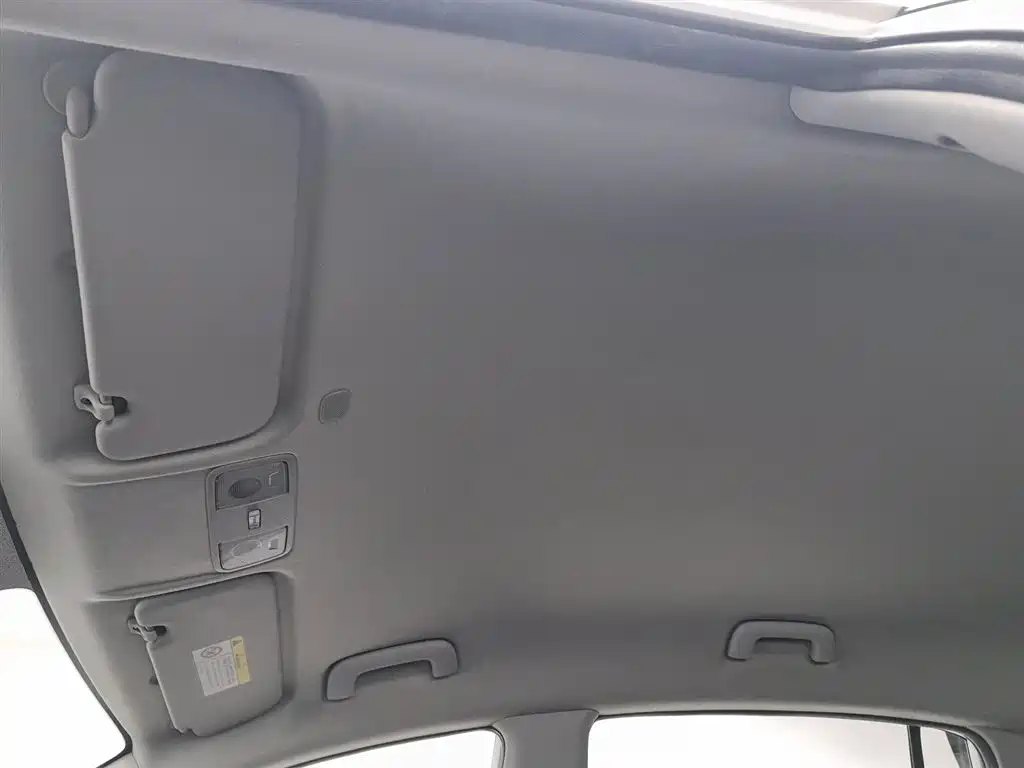 Kia KX CROSS 2017 1.4L AT GLS фото 14