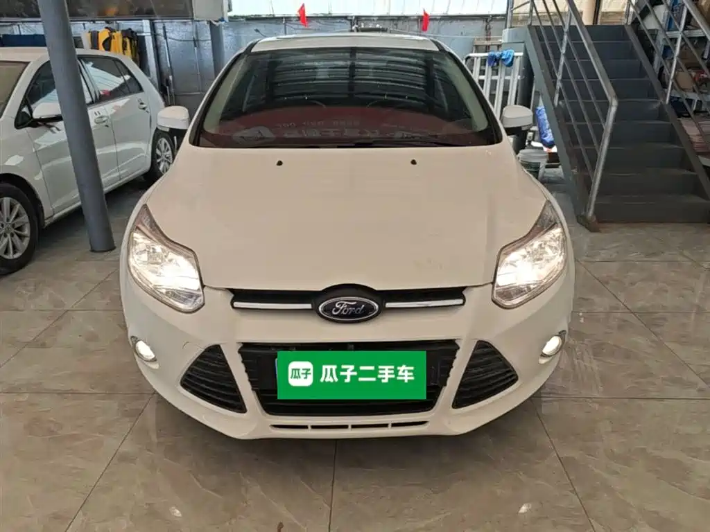 Ford Focus 2015 2012 Sedan 1.6L Automatic Trend