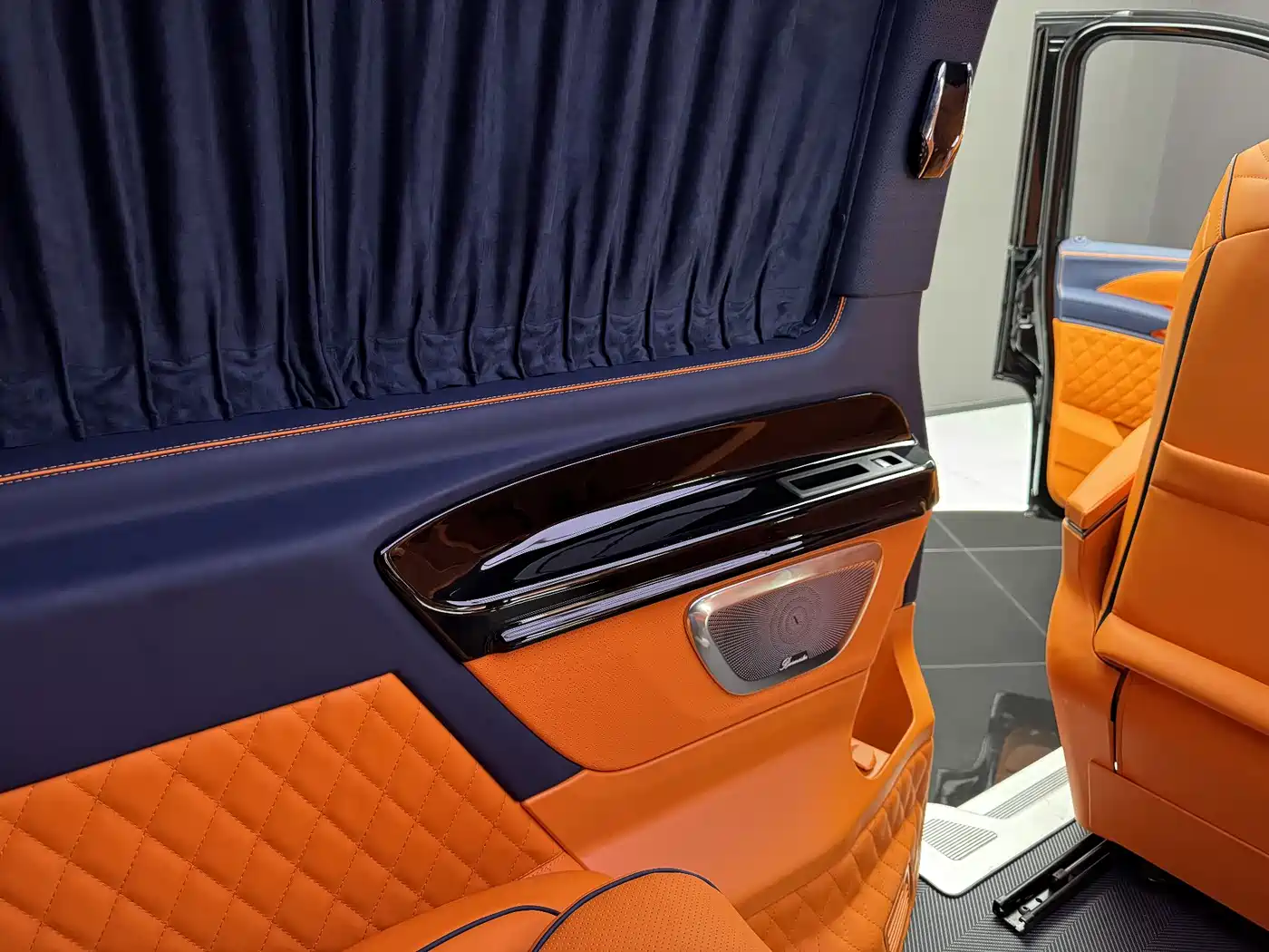 Mercedes-Benz Vito 2020 2.0T Business Edition (7-seater) фото 19