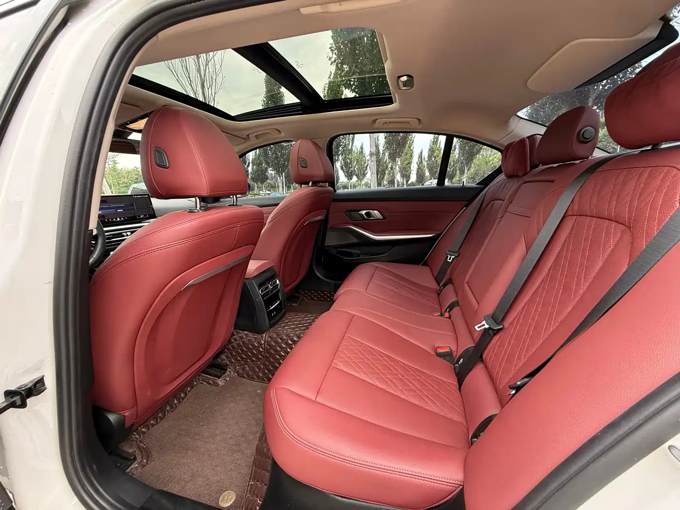BMW 3 Series 2024 320Li M Sport Package фото 5