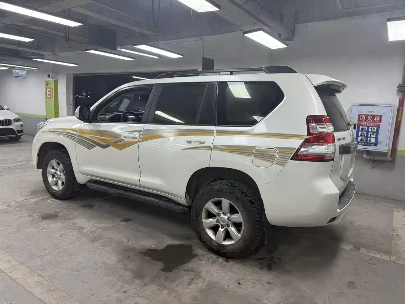 Toyota Prado 2016 2.7L Auto Standard Edition фото 14