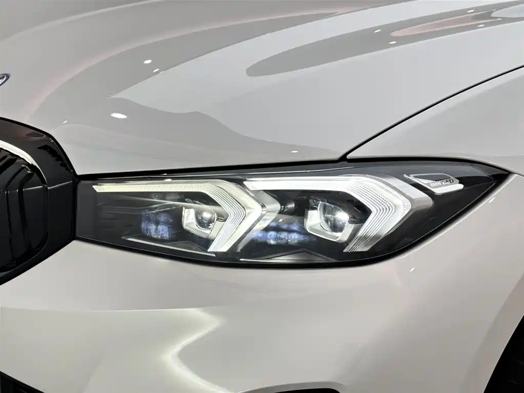 BMW i3 2024 eDrive 35 L фото 17