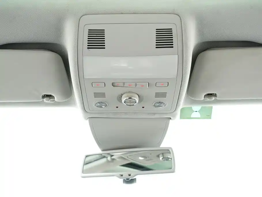 Volkswagen Touareg 2013 2011 3.0TSI Hybrid