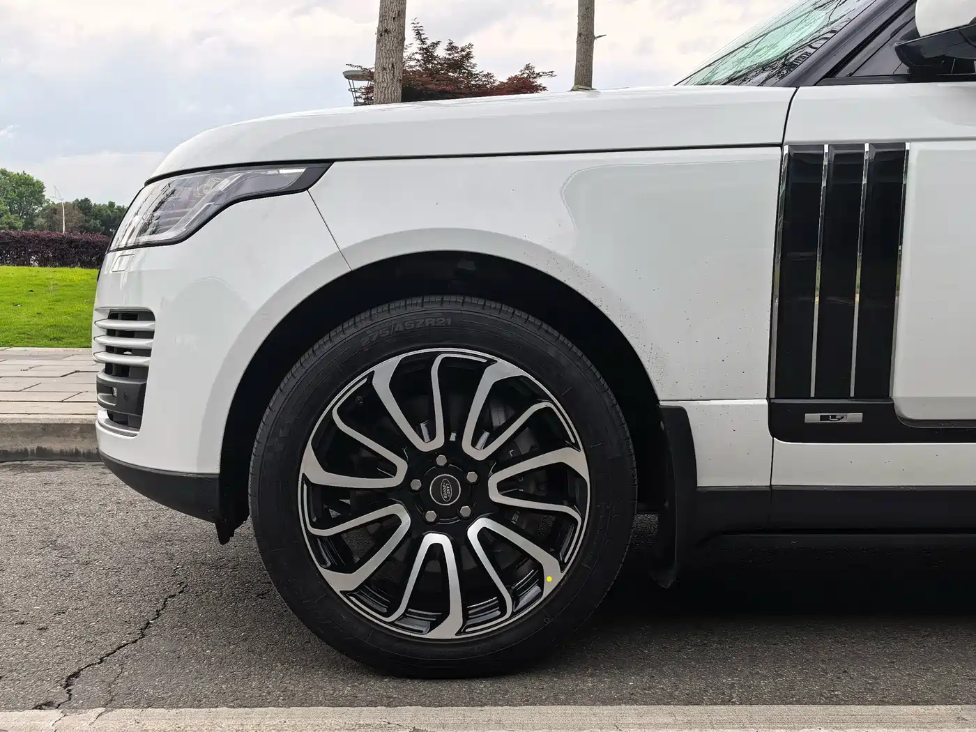 Land Rover Range Rover 2018 3.0 SC V6 Vogue Heritage Extended Edition фото 7