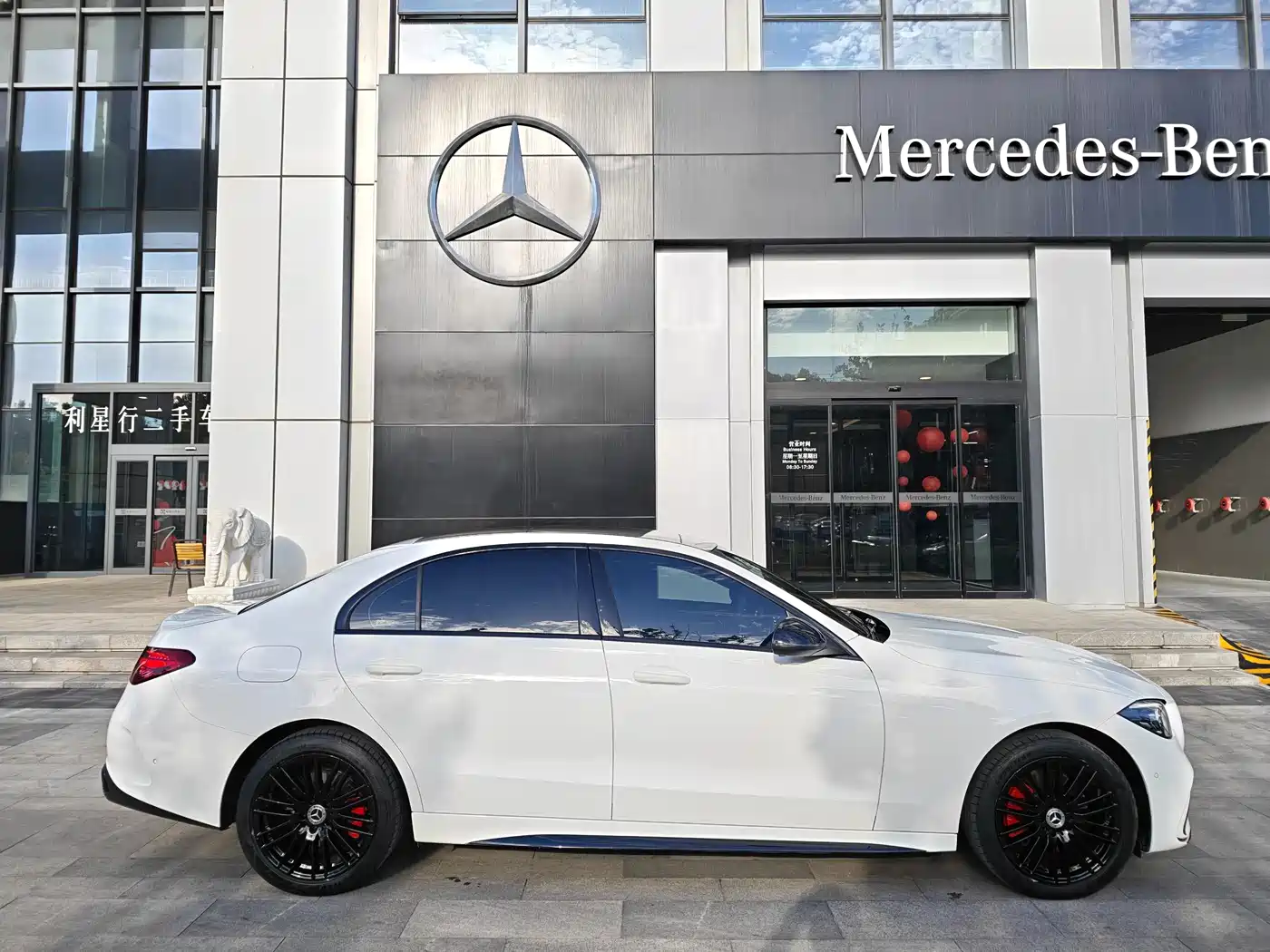 Mercedes-Benz C-Class 2024 Facelift III C 260 L Sport фото 14