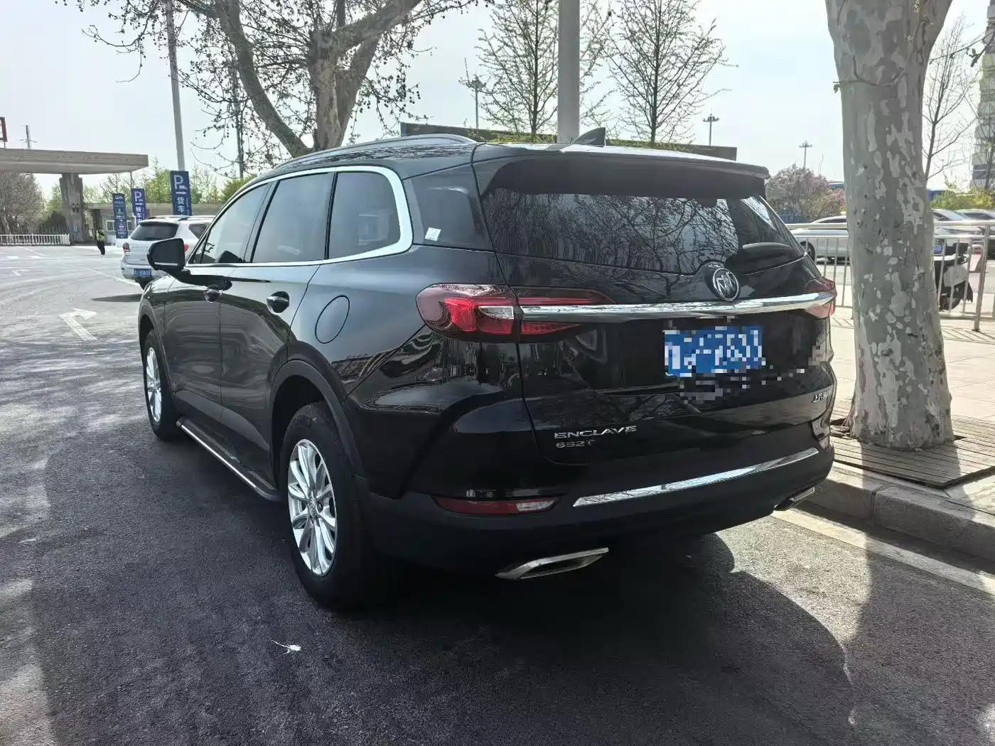 Buick Enclave 2022 652T 2WD Premium 7-Seater фото 6
