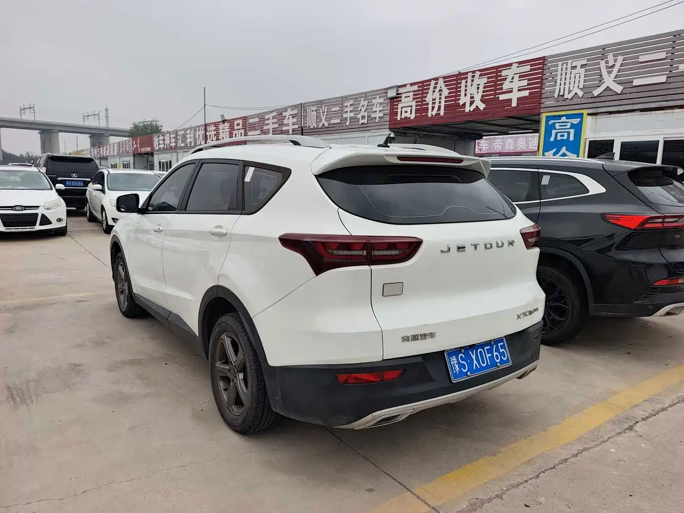 Jetour X70M 2020 2021 1.5T Manual Urban Partner 6-seater