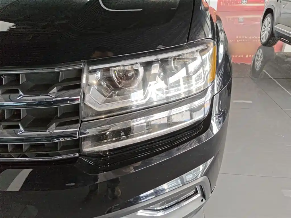 Volkswagen Teramont 2019 530 V6 AWD Flagship Edition China V фото 24
