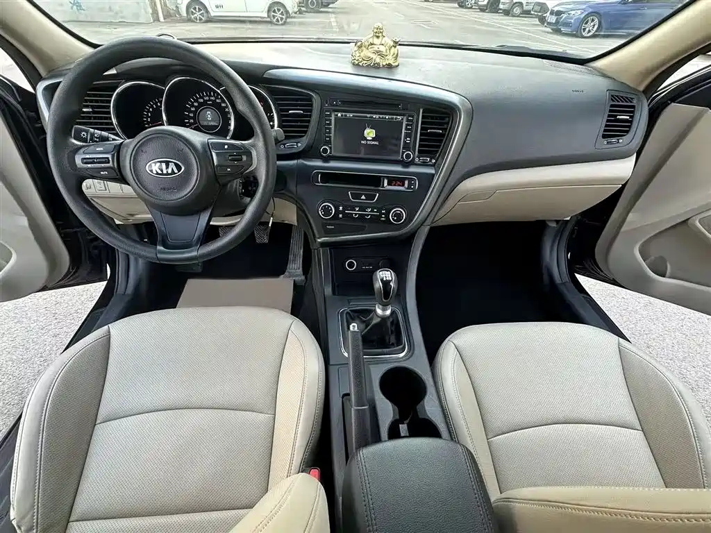 Kia K5 2014 2.0L Manual GL фото 24