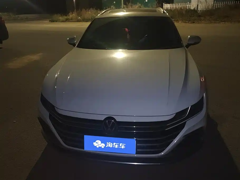 Volkswagen FAW-Volkswagen CC 2021 Shooting Brake 330TSI Hunter Edition фото 2