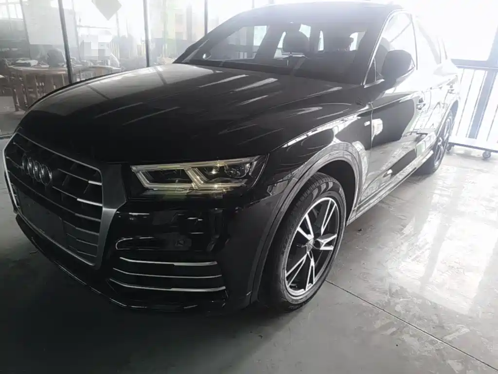 Audi Q5L 2018 40 TFSI Premium Fashion China VI