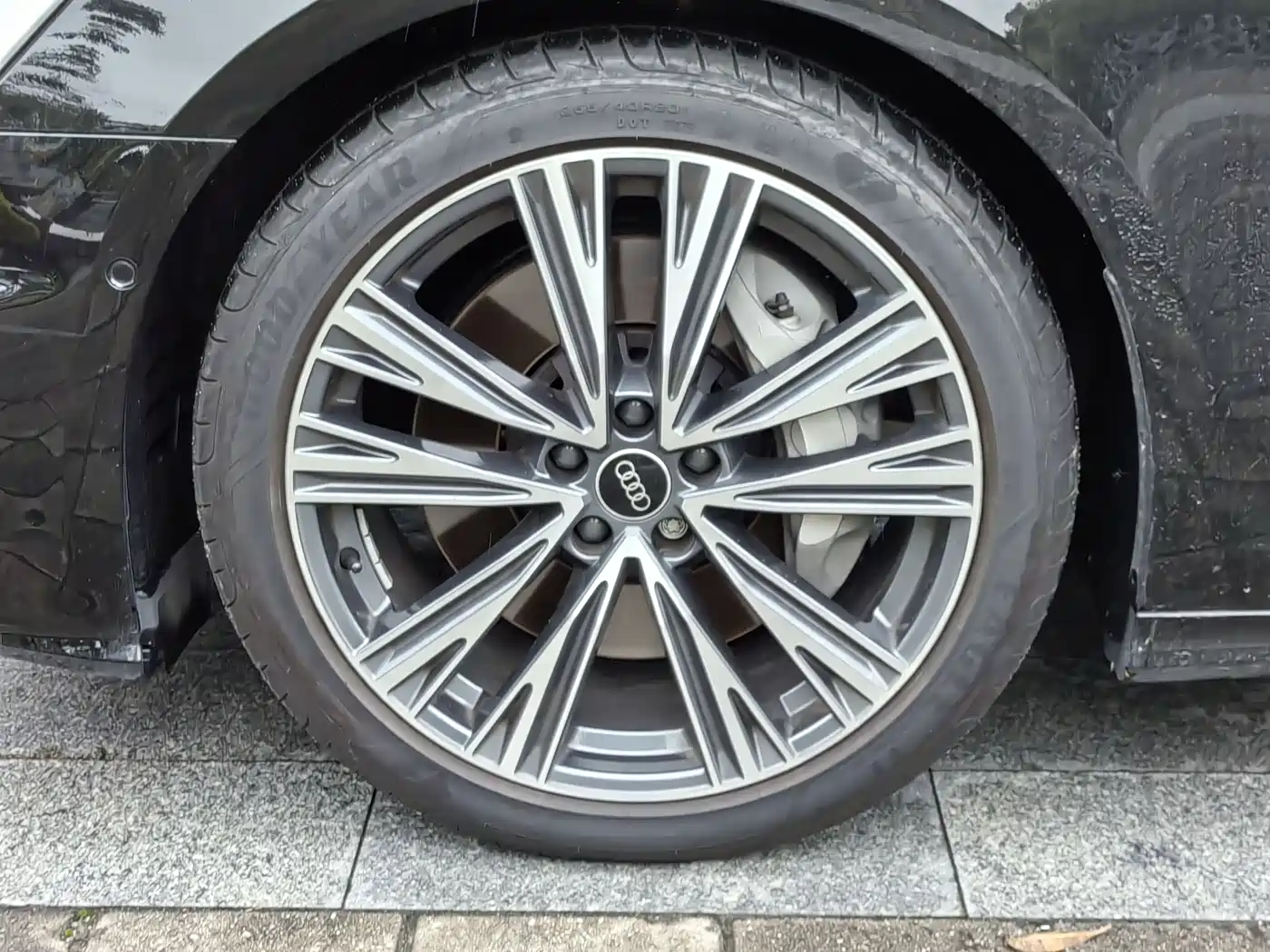 Audi A6L 2023 Facelift 55 TFSI quattro Exclusive Dynamic фото 8