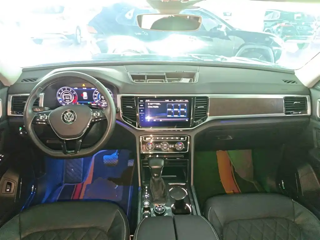 Volkswagen Teramont 2019 530 V6 AWD Flagship Edition China V фото 10