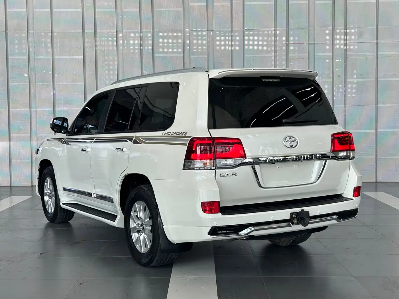 Toyota Land Cruiser (Import) фото 6