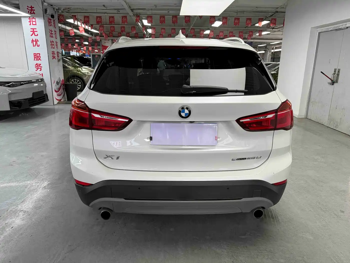 BMW X1 2018 sDrive20Li Leading Model фото 9