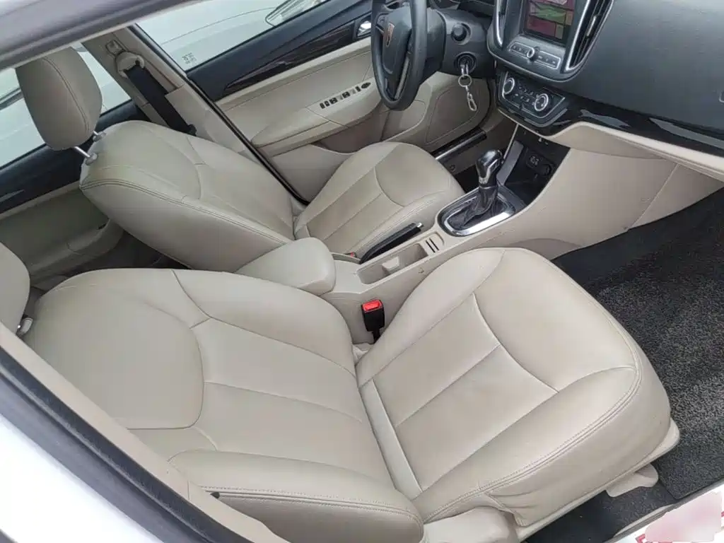 Roewe 360 2016 2015 1.5L Automatic Luxury