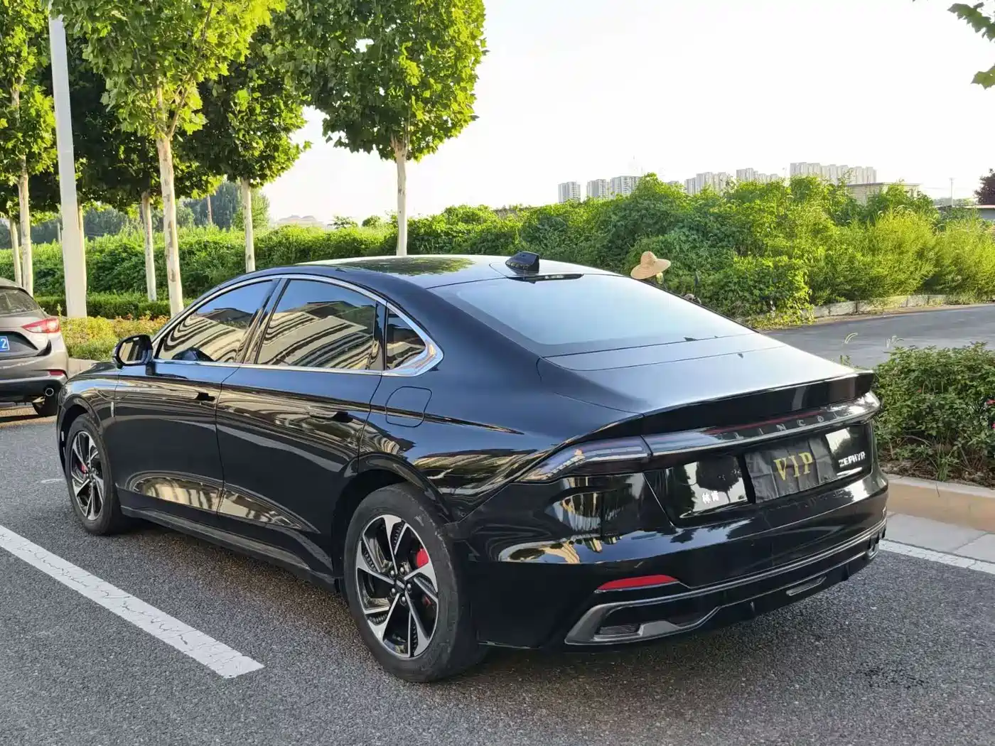 Lincoln Z 2023 2022 Model iCool Premium Edition