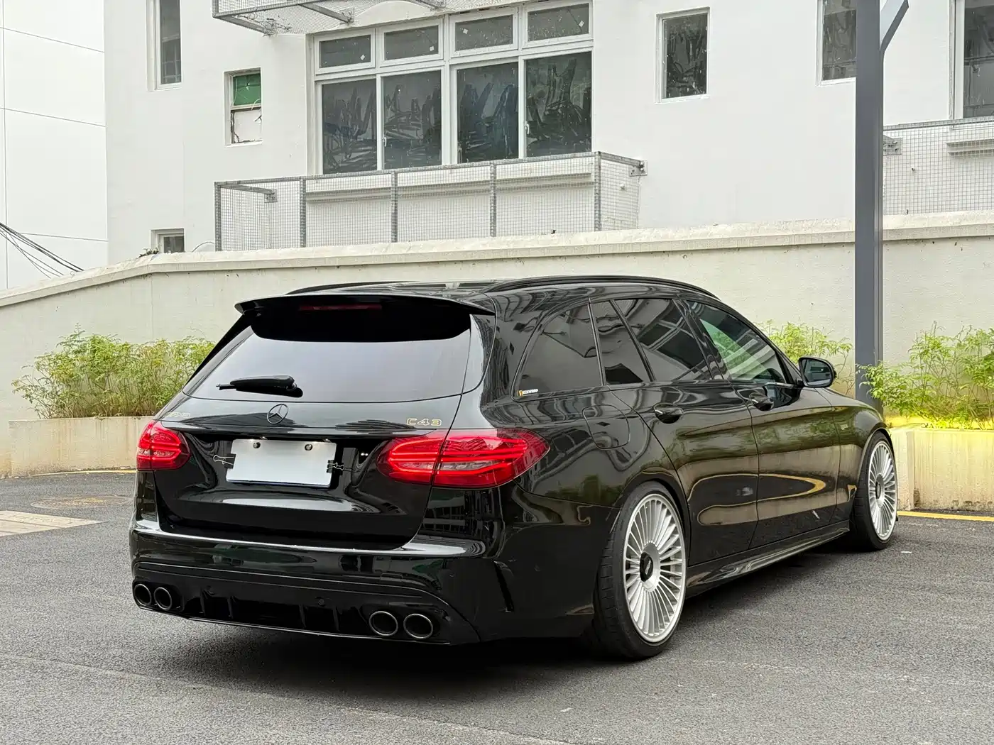 Mercedes-Benz C-Class AMG 2019 AMG C 43 4MATIC Estate Special Edition фото 8