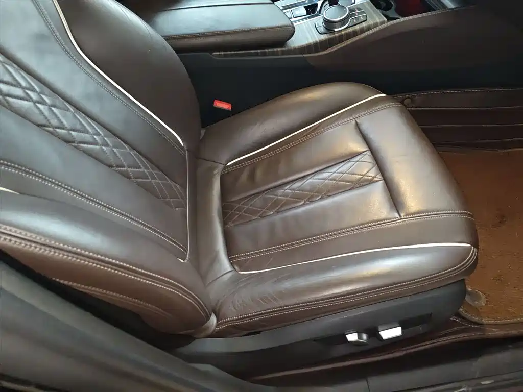 BMW 5 Series 2018 530Li Exclusive Luxury Package фото 25