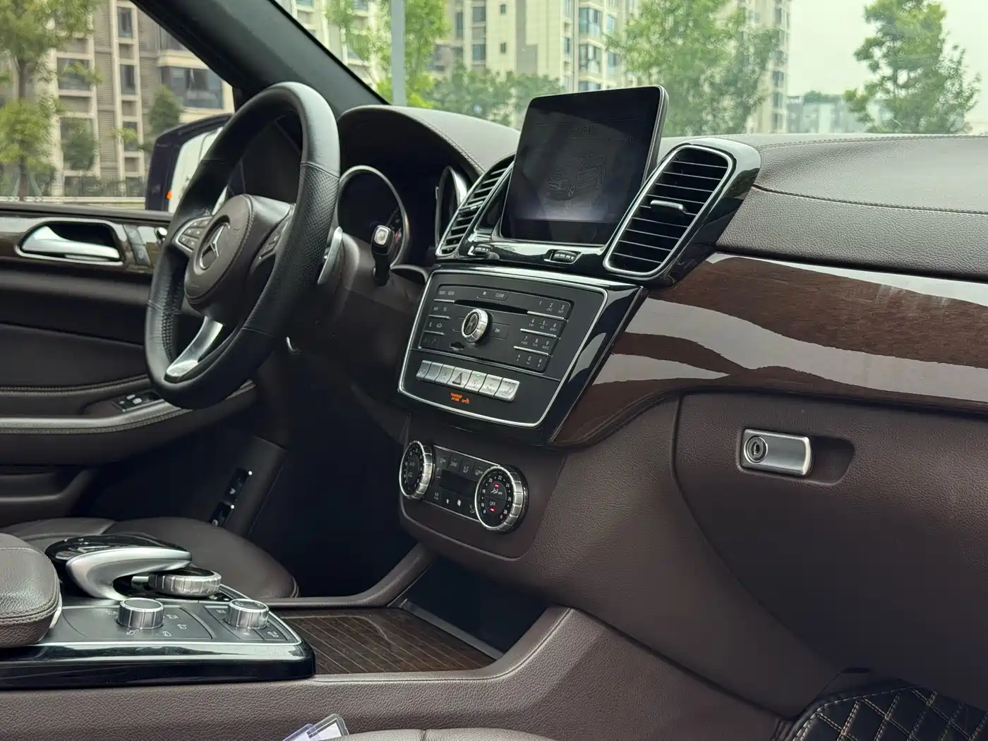 Mercedes-Benz GLS 2018 Facelift GLS 400 4MATIC Sport фото 10