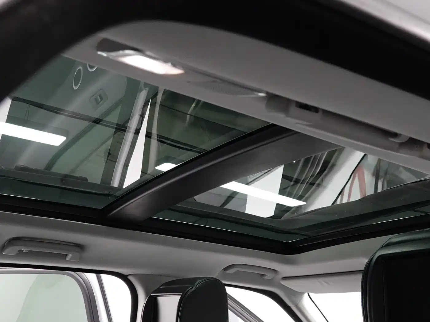 Land Rover Range Rover Sport 2015 3.0 SC V6 HSE DYNAMIC фото 21