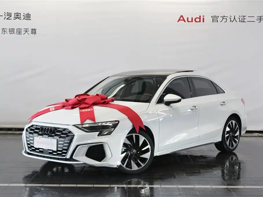 Audi A3 2024 Model A3L Limousine 35 TFSI Fashion Sport фото 3