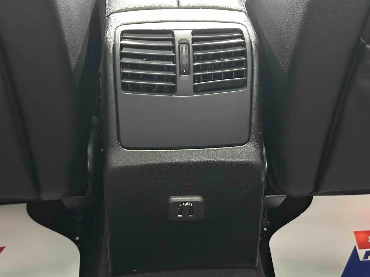 Mercedes-Benz CLS 2015 CLS 320 фото 17