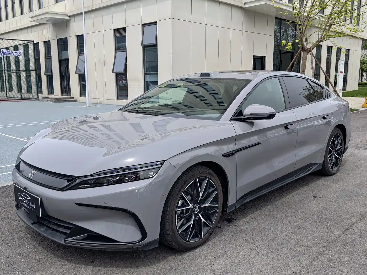 BYD Han 2025 DM-i Smart Driving Edition 125KM LiDAR Flagship
