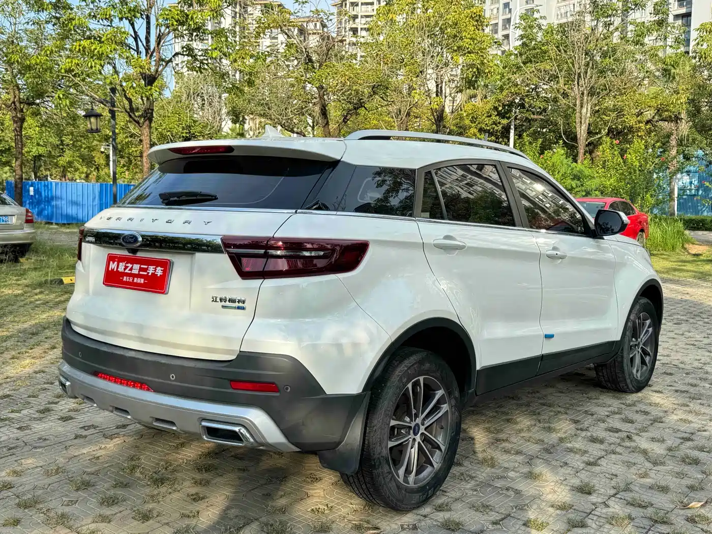 FORD TERRITORY