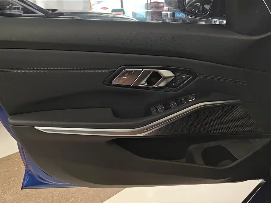 BMW 3 Series 2020 Facelift 325Li Launch Edition фото 7