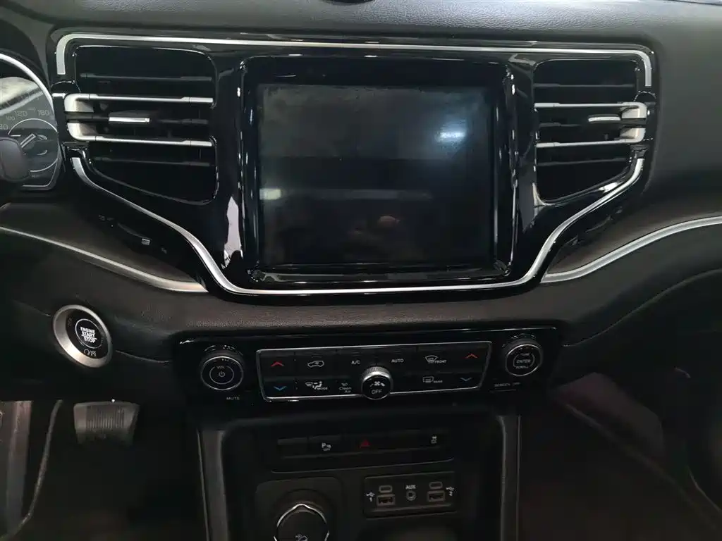 Jeep Commander 2020 2018 2.0T 4WD Ultimate Version China V