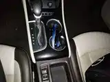 Photo 11 - Buick Verano