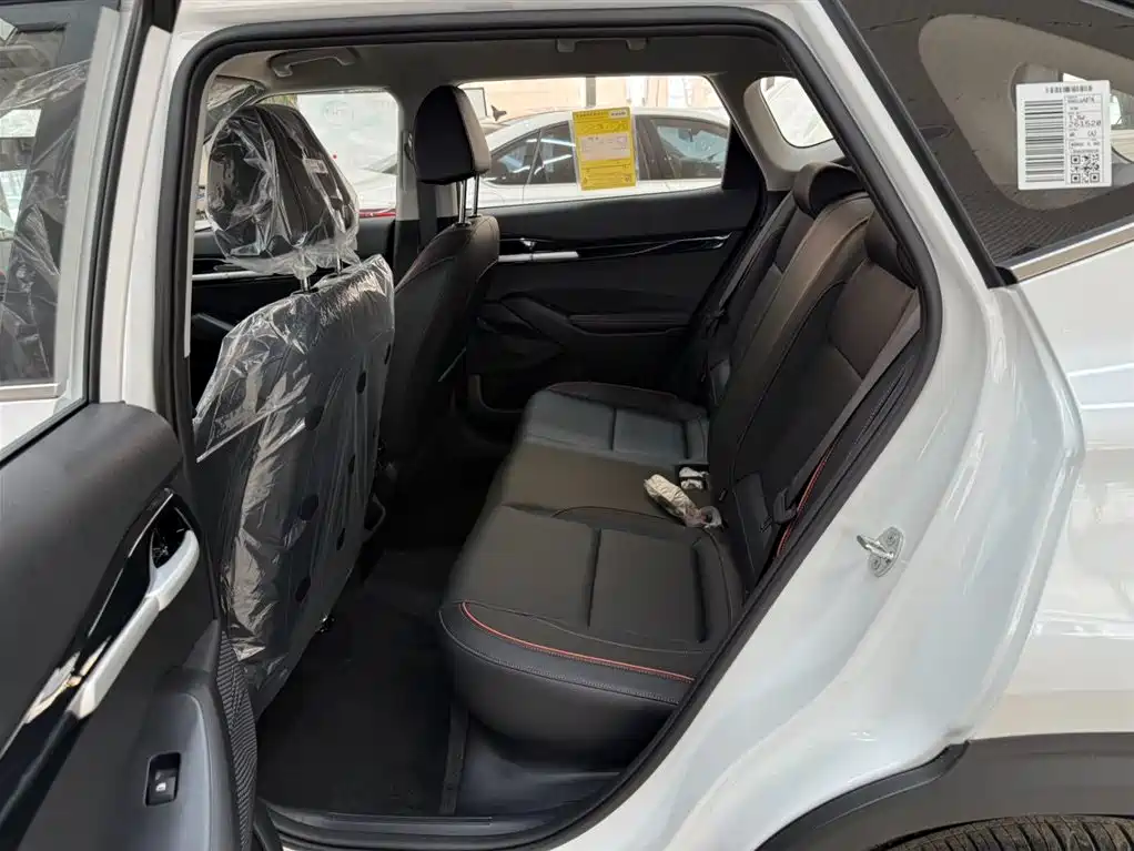 Kia Seltos 2026 Model 1.5L IVT Luxury Comfort Edition фото 17