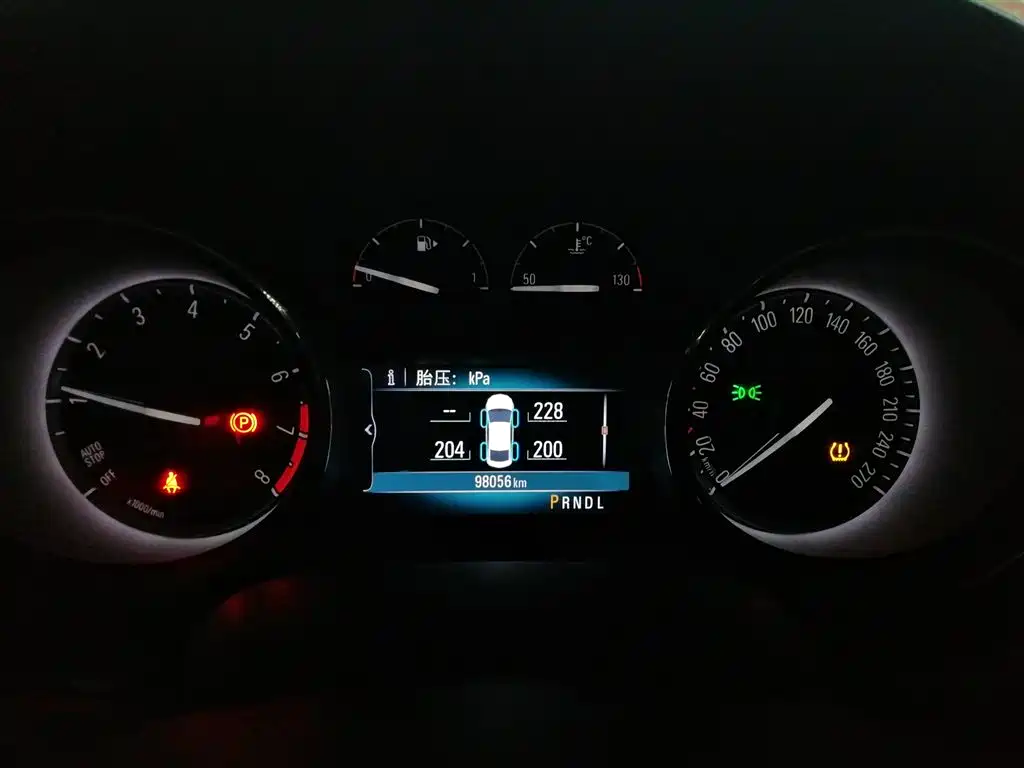 Buick Verano 2015 Sedan 15S Automatic Leading фото 9