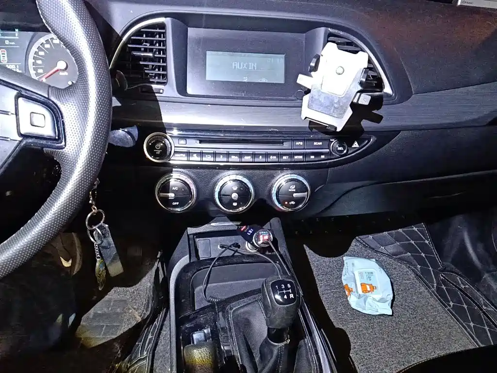 GAC Trumpchi Trumpchi GA6 2016 235T Manual Elite Edition фото 10