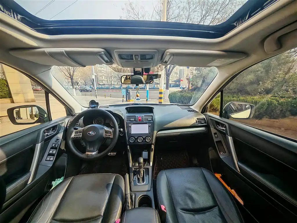 Subaru Forester 2013 2.5i Automatic Premium Edition фото 21