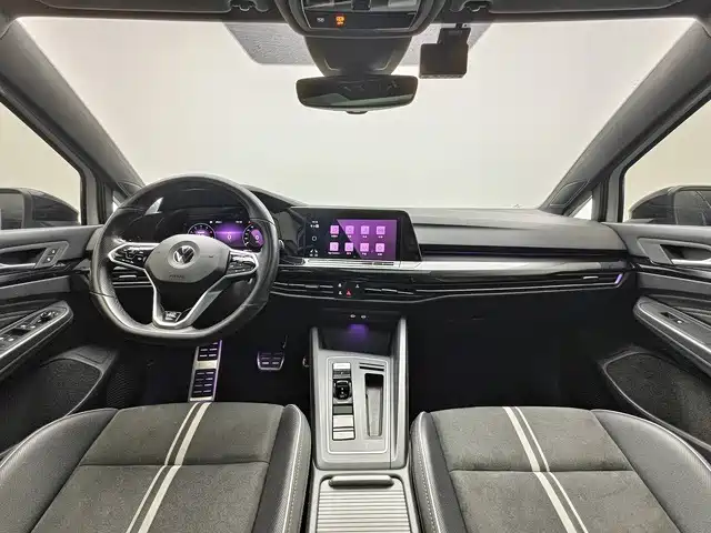 Фото 5 - Volkswagen Golf