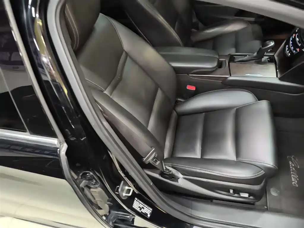 Cadillac XTS 2018 28T Technology фото 25