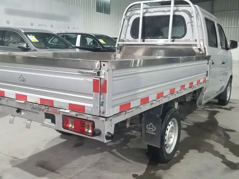 Changan Kuayue Xin Bao T3 2024 2022 1.6L Luxury Cargo Truck Double Row Single Rear Wheel Flatbed 3250mm Wheelbase 2.52m DAM16KR