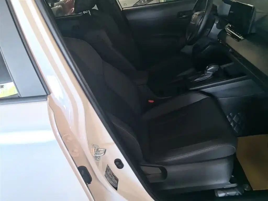 Toyota Frontlander 2026 2.0L CVT Comfort Edition фото 24