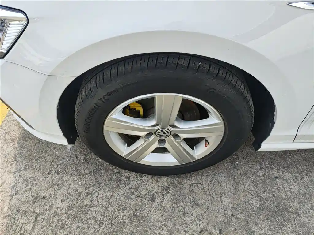 Volkswagen Lamando 2021 230TSI DSG Fashion Edition фото 23