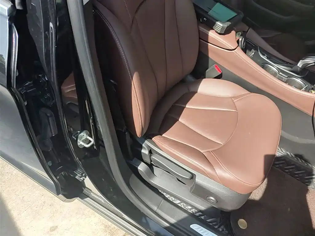 Buick Envision Plus 2020 28T AWD Elite фото 25
